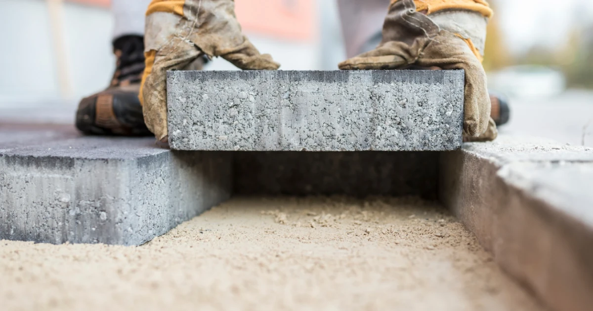 How UK Builders Can Win More Jobs With Professional Quotes and Fast Payments