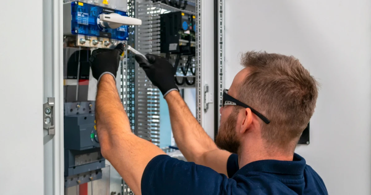 Review Management for UK Electricians: Building Trust That Powers Your Business